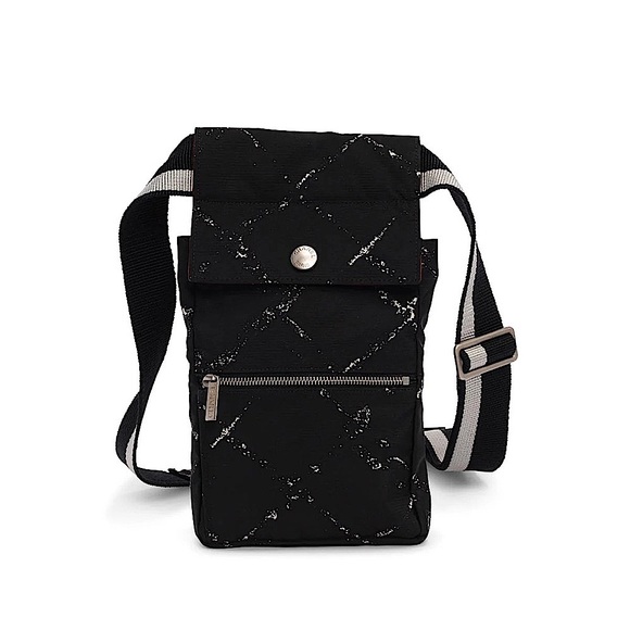 CHANEL Travel Bag - Picture 2 of 16